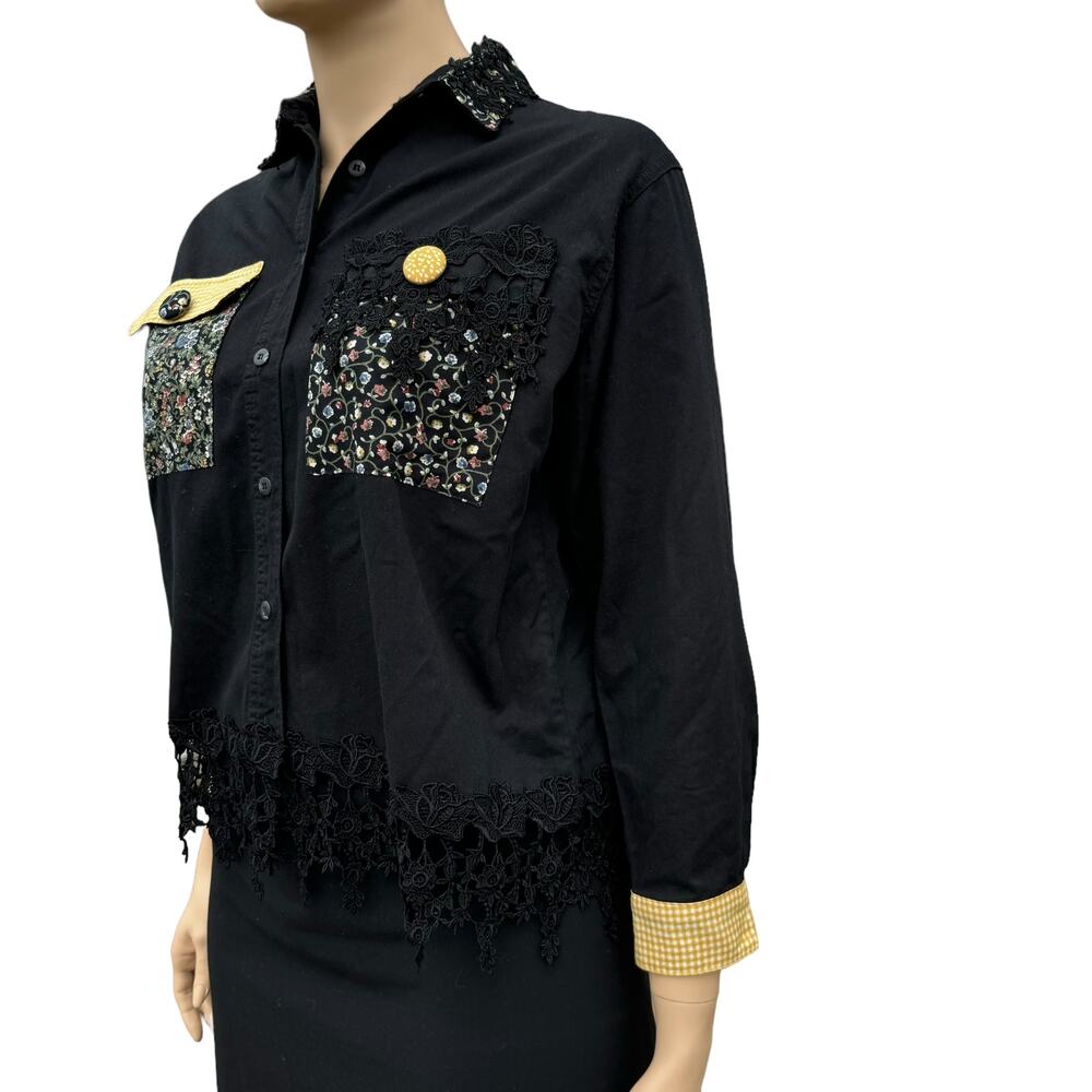 GIRLFRIeNds Mixed Media Floral Lace Trim Twill Shirt Made in USA L